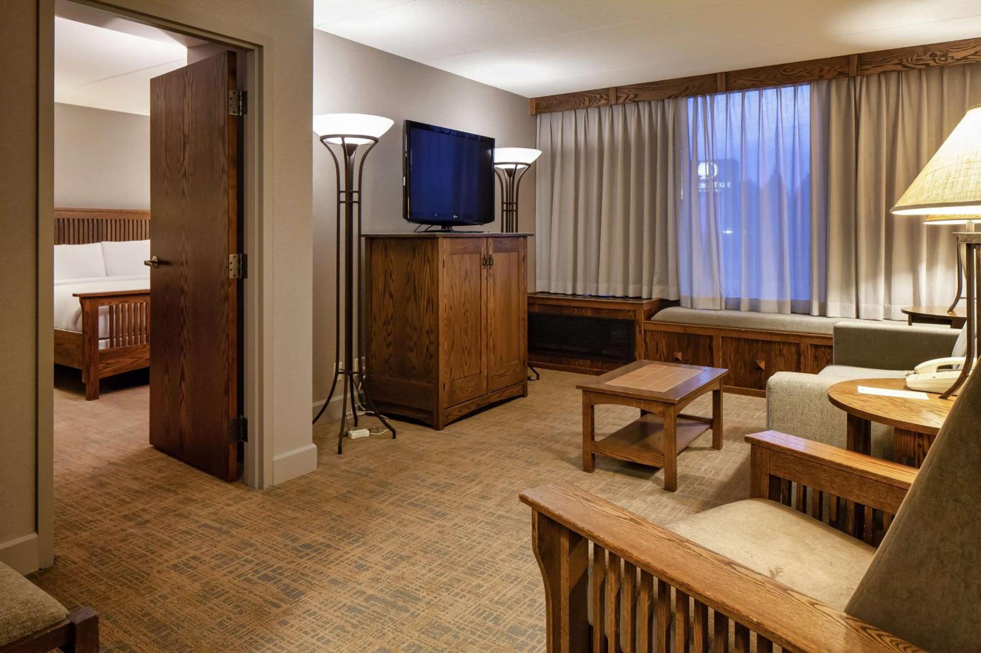 DoubleTree by Hilton Libertyville-Mundelein Eksteriør bilde