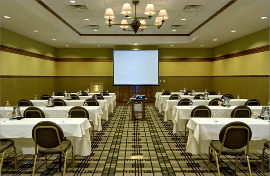 DoubleTree by Hilton Libertyville-Mundelein Fasiliteter bilde